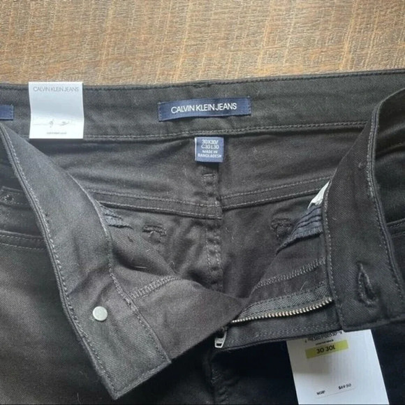 Calvin Klein Super Skinny Mid Rise Jeans ❤️ - Picture 4 of 4
